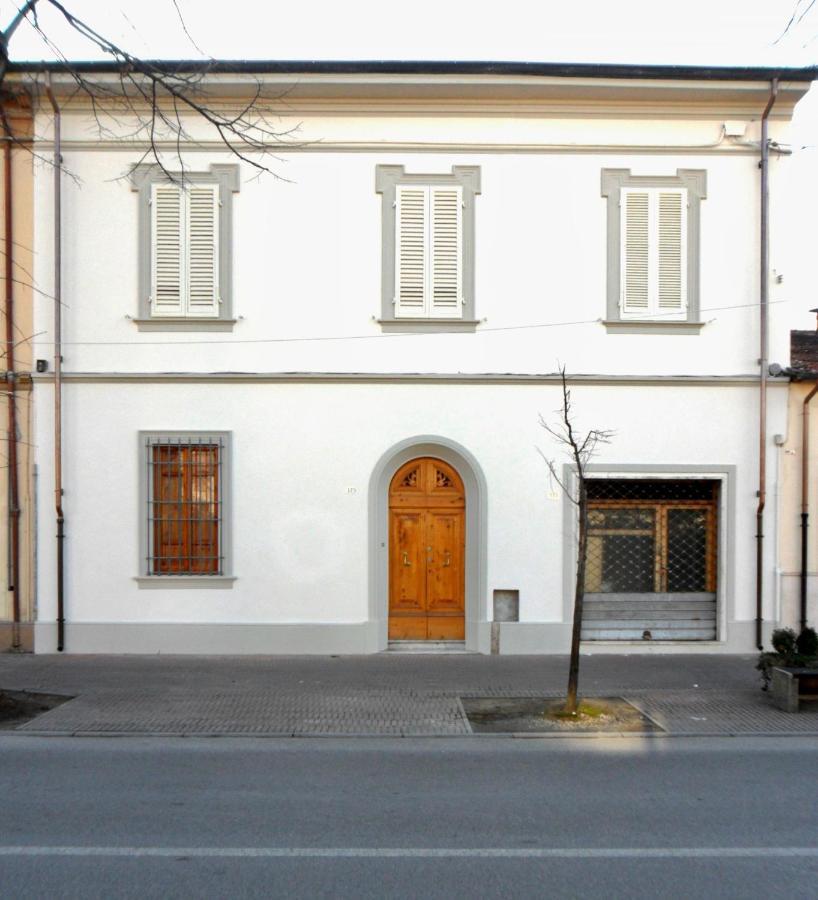 Villa Anna Torre del Lago Puccini Exterior photo